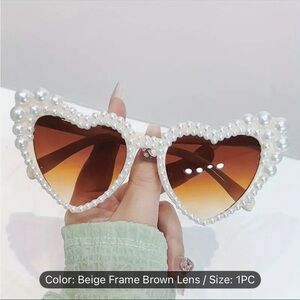 Heart-Shaped Pearl Sunglasses with Brown Lenses